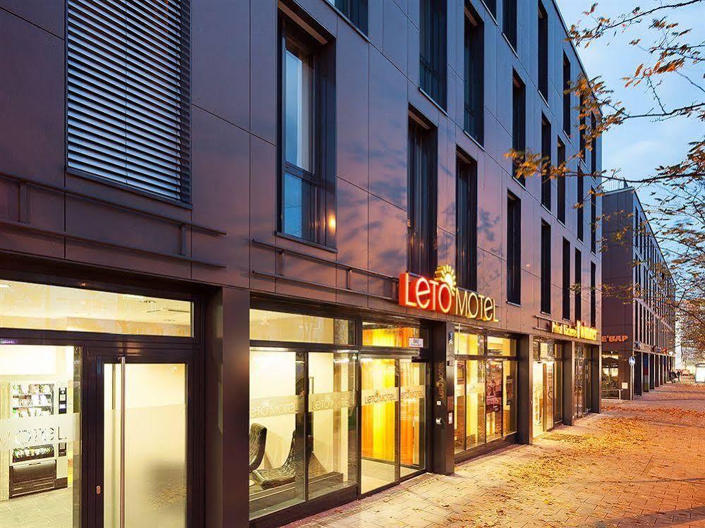 Hotel Muenchen-moosach 3*
